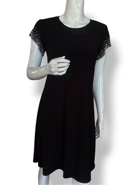 Annalee + Hope Black Cocktail Party Dress with Beaded Cap Sleeves. Women Size M